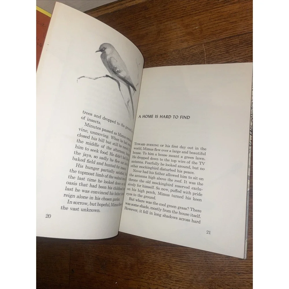 The Kingdom of Mimus:The Story of a Mockingbird by Marjorie Rankin‎ Steurt (1964